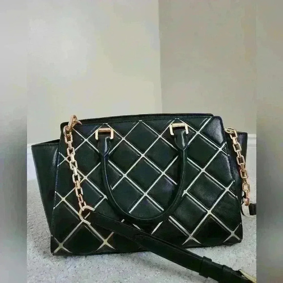 Michael kors handbag - Picture 3 of 5